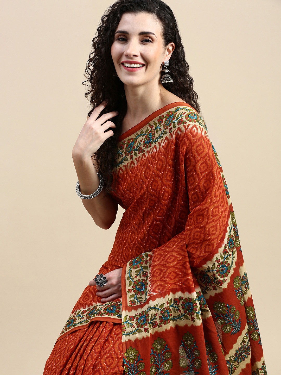

SHANVIKA Ethnic Motifs Pure Cotton Saree, Rust