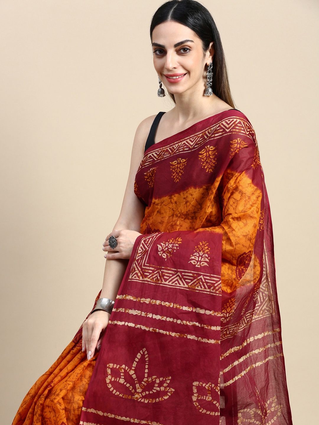 

SHANVIKA Batik Printed Pure Cotton Saree, Yellow