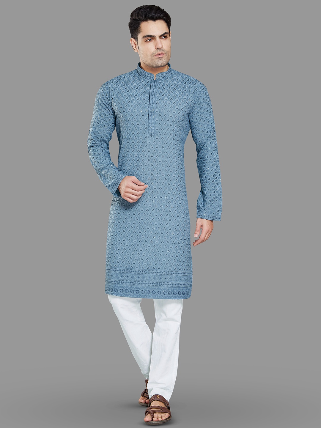 

Rani Saahiba Ethnic Motifs Embroidered Straight Kurta, Grey