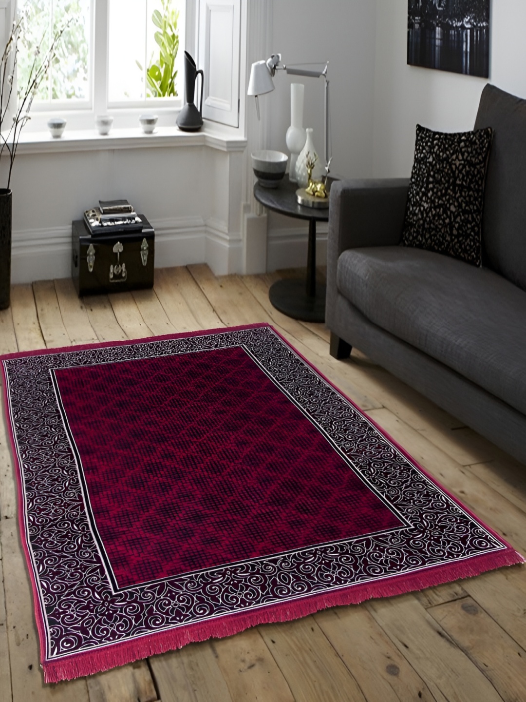 

ZESTURE Maroon Printed Carpet