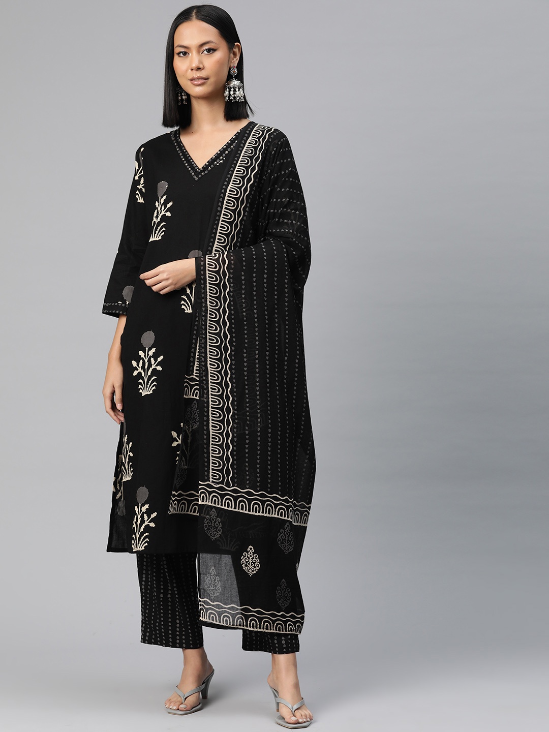 

Readiprint Floral Printed Sequinned Pure Cotton Kurta with Trousers & Dupatta, Black