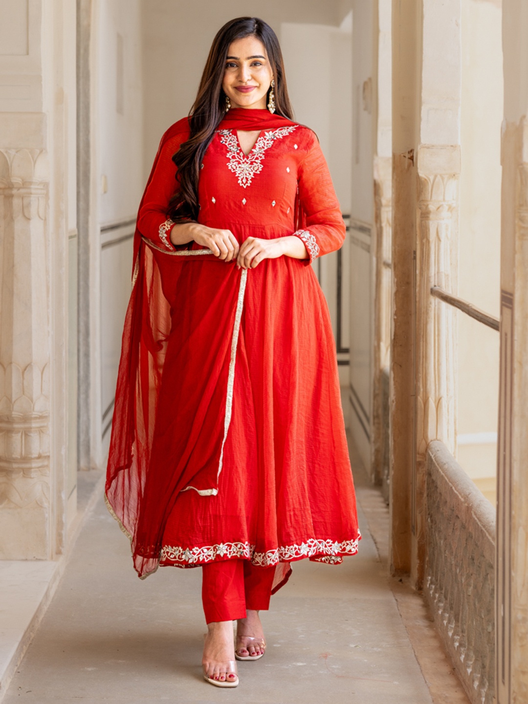 

Ambraee Striped Panelled Anarkali Kurta & Trouser With Dupatta, Cream