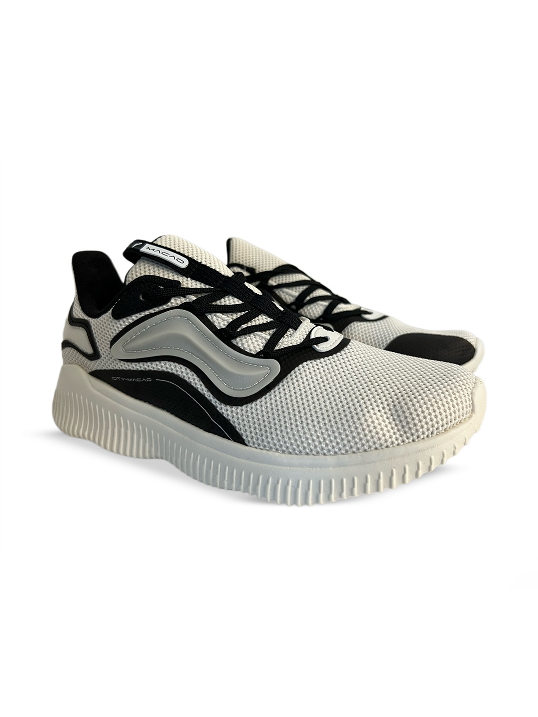 

Anta Women Textured Running Shoes, White