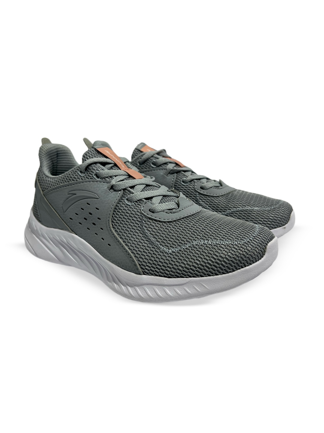 

Anta Women Textured Running Shoes, Grey