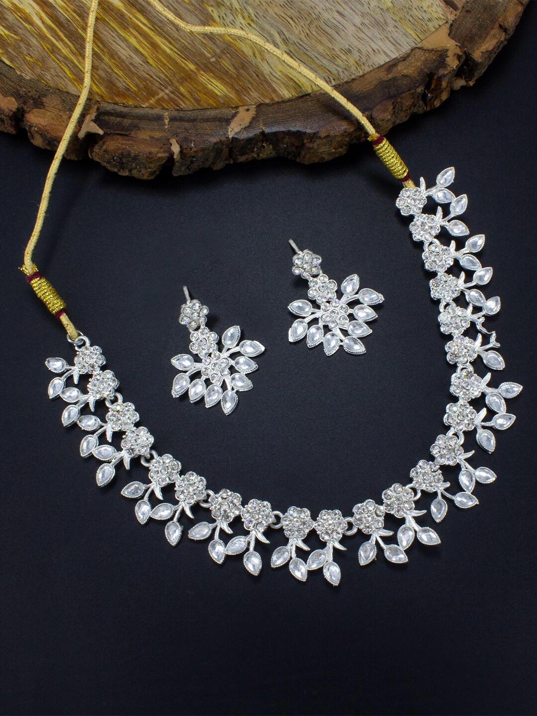 

PRIVIU Silver-Plated Artificial Stones Studded Jewellery Set