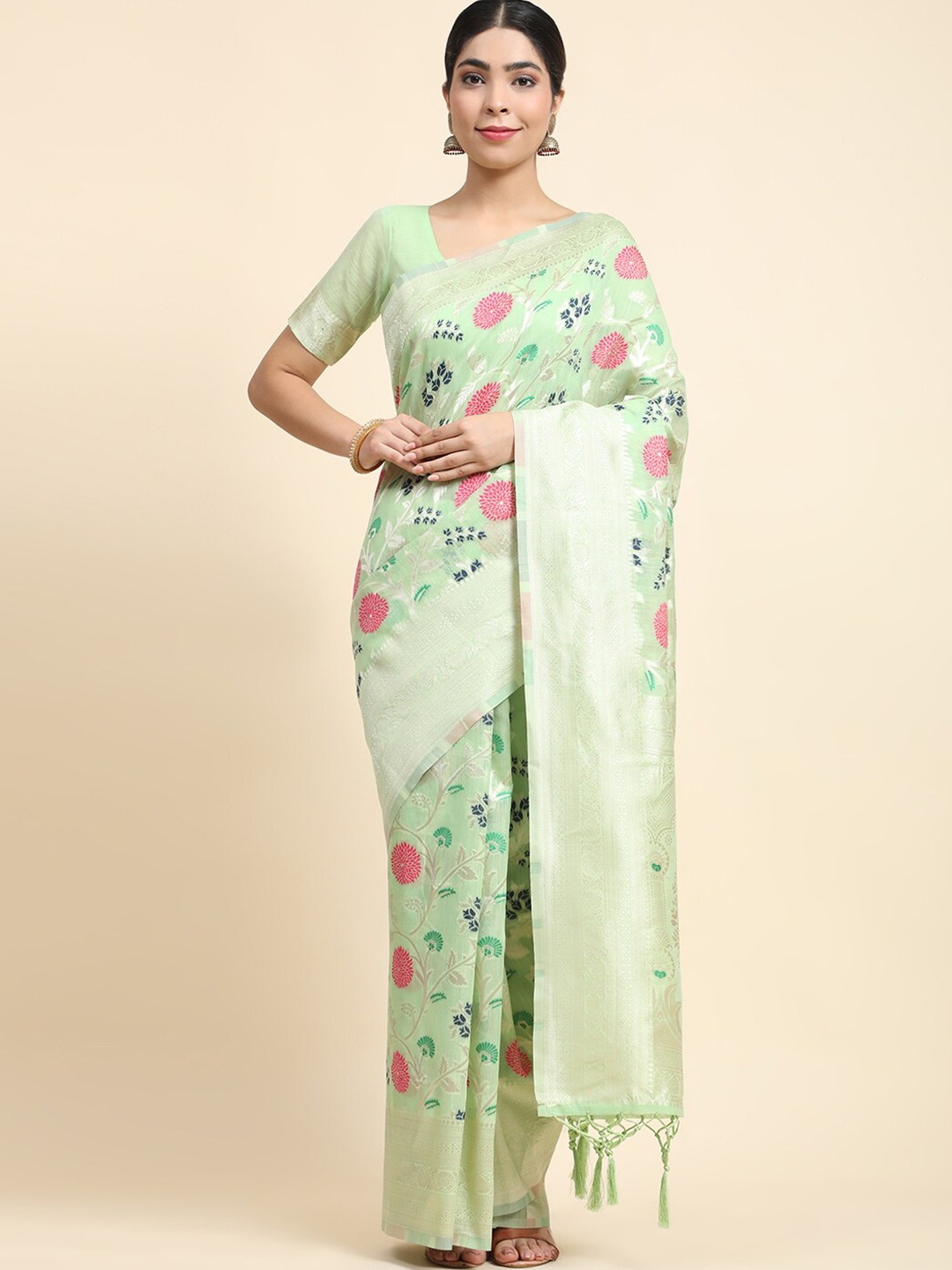 

VANAKARA Floral Woven Design Zari Saree, Green