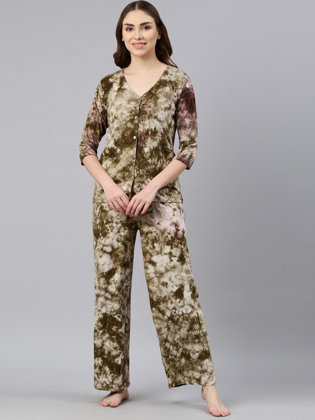 

GOLDSTROMS Tie and Dye V-Neck Night suit, Khaki