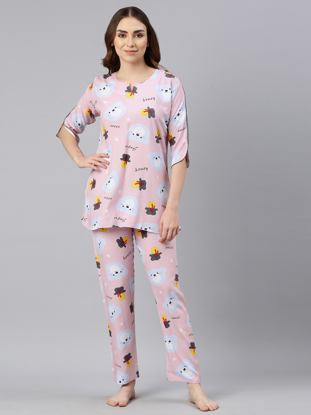

GOLDSTROMS Graphic Printed Night Suit, Pink