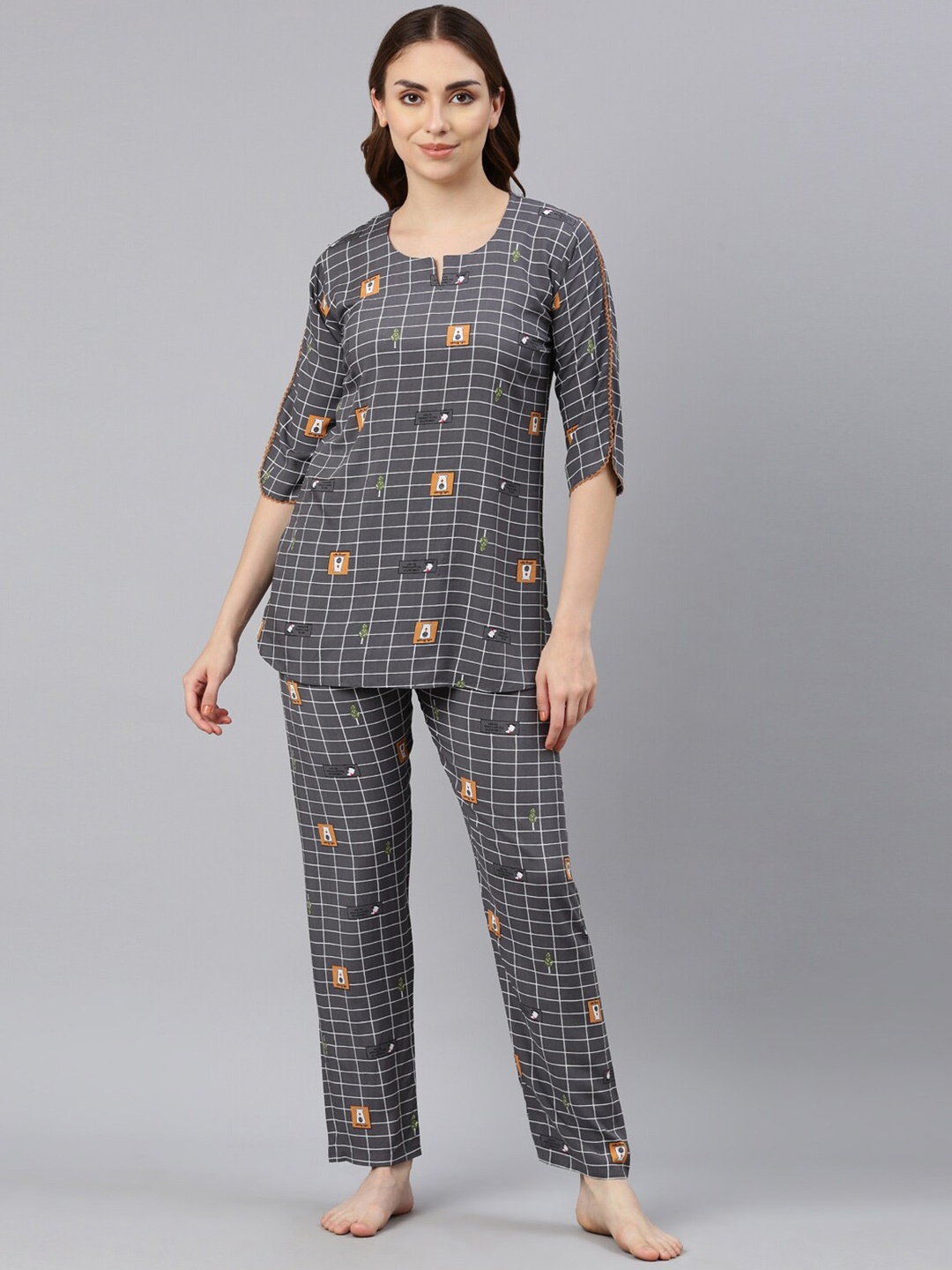 

GOLDSTROMS Checked Top With Trouser, Grey