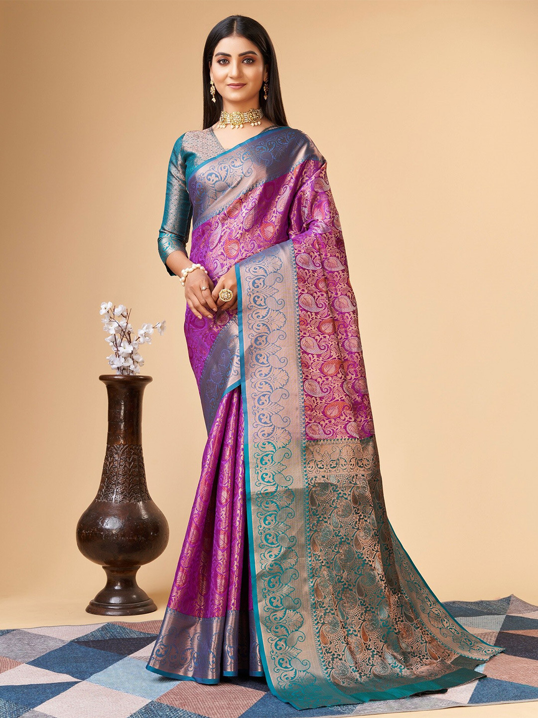 

NOISE Ethnic Motifs Woven Design Zari Pure Silk Kanjeevaram Saree, Purple
