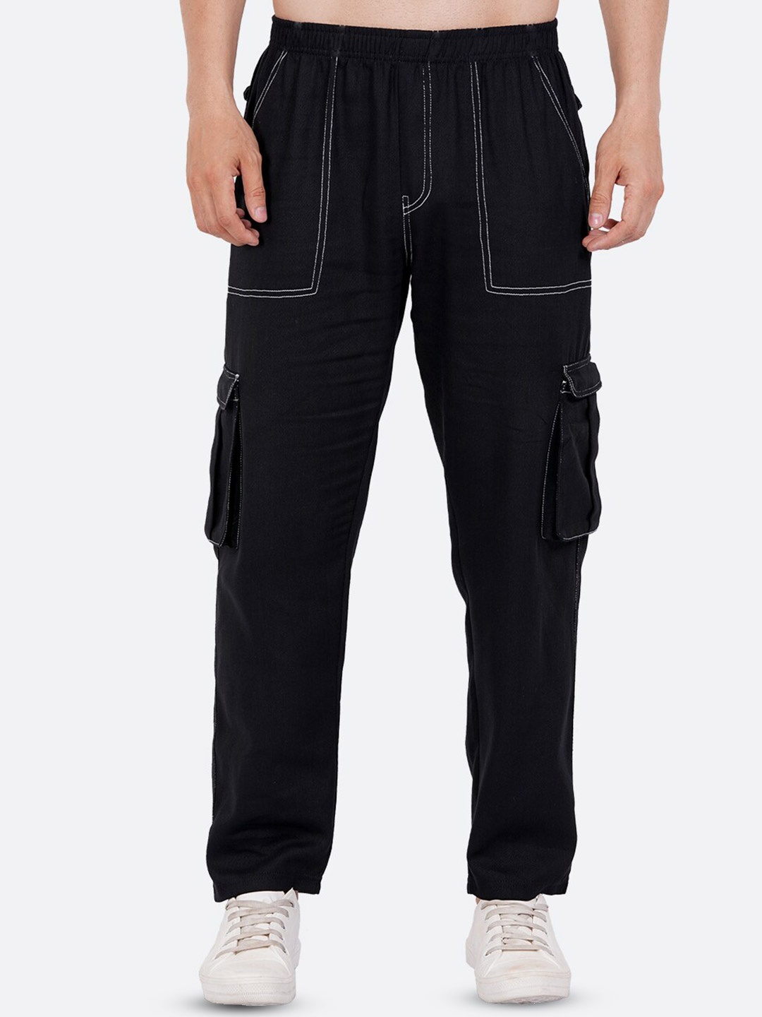 

Mad Over Print Men Relaxed Loose Fit Cotton Cargo Trousers, Black