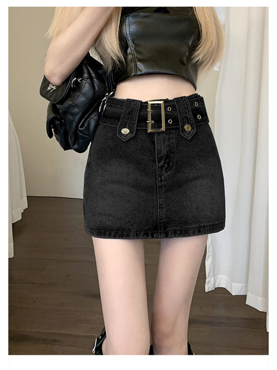 

StyleCast Black Pencil Opaque Straight Mini Skirt