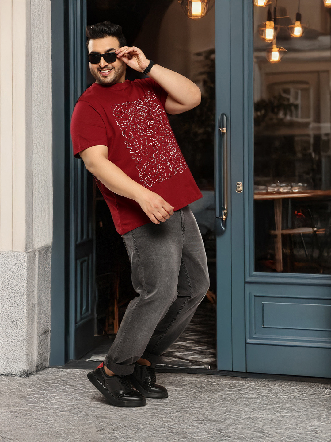 

Sztori Men Plus Size Slim Fit Light Fade Stretchable Jeans, Charcoal