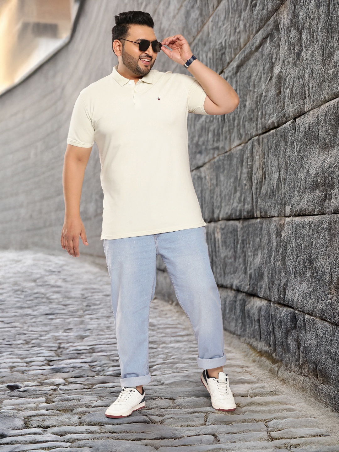 

Sztori Men Plus Size Light Fade Stretchable Jeans, Blue
