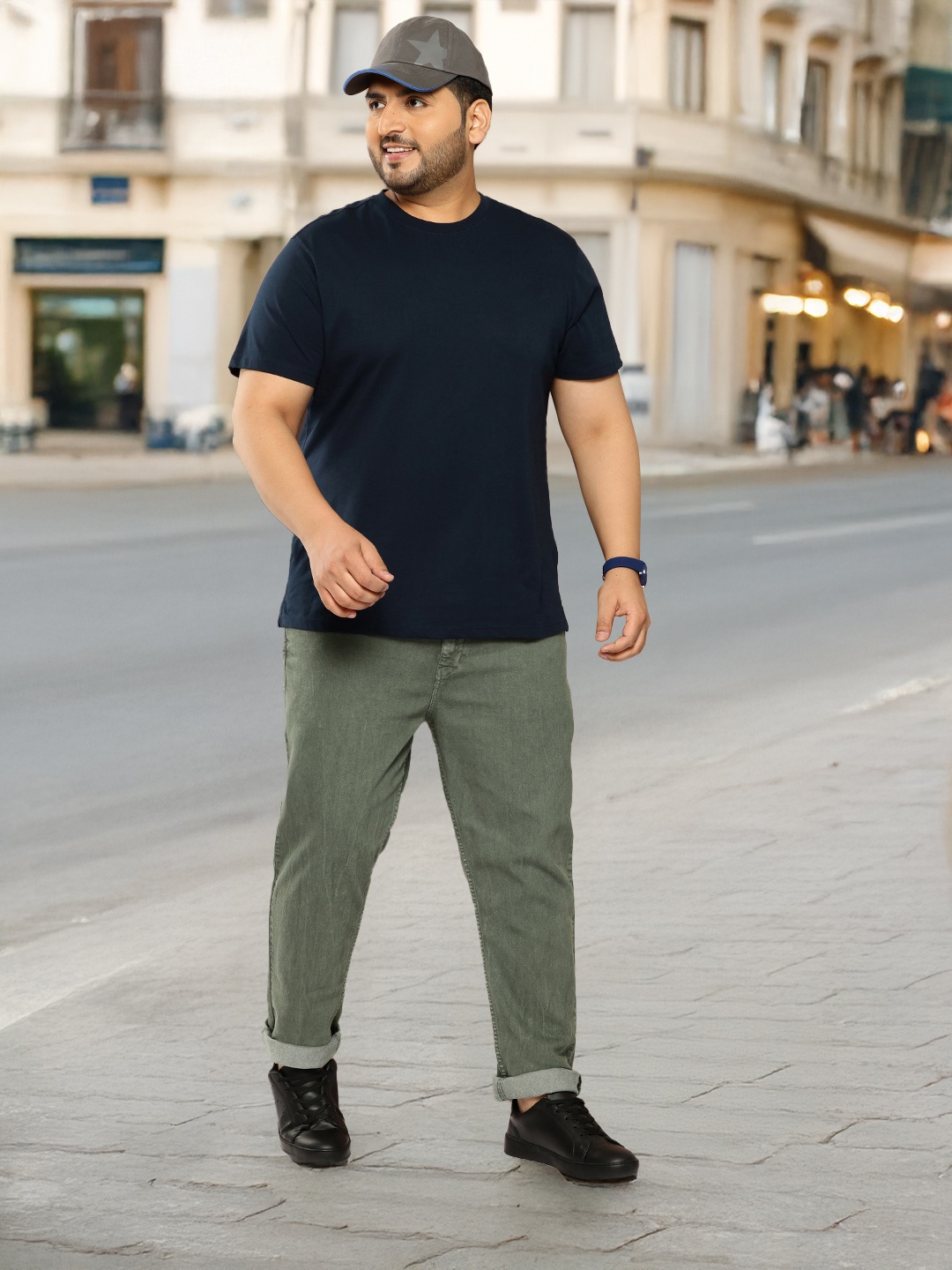 

Sztori Men Plus Size Skinny Fit Light Fade Stretchable Jeans, Olive