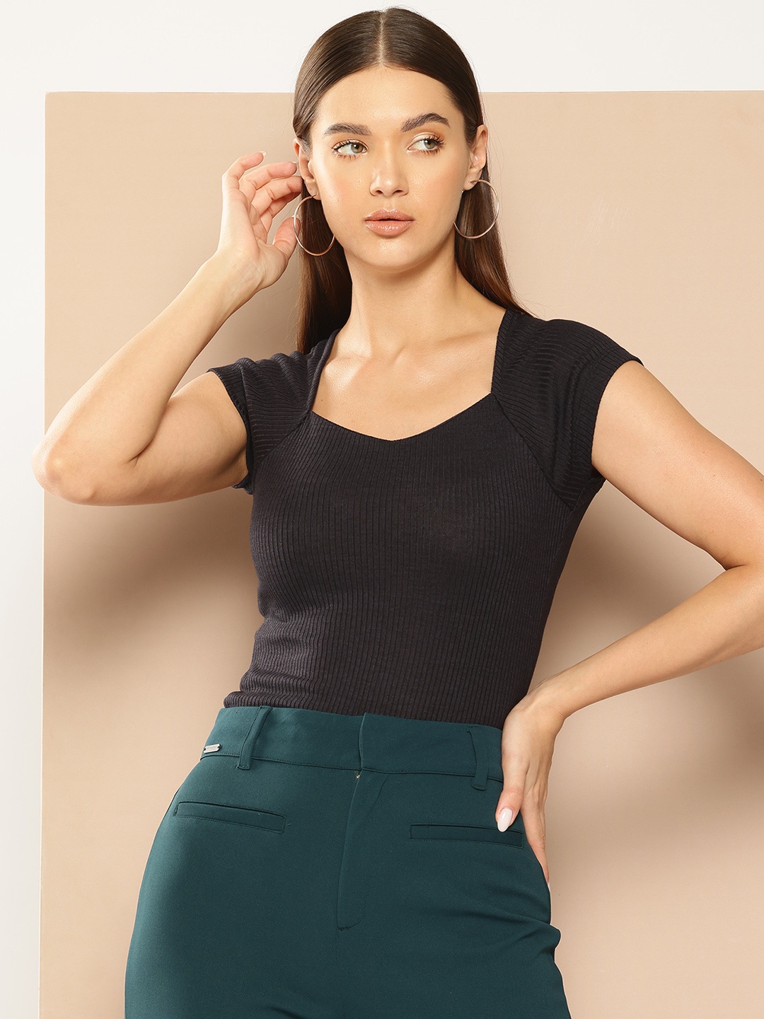 

Chemistry Ribbed Sweetheart Neck Top, Black