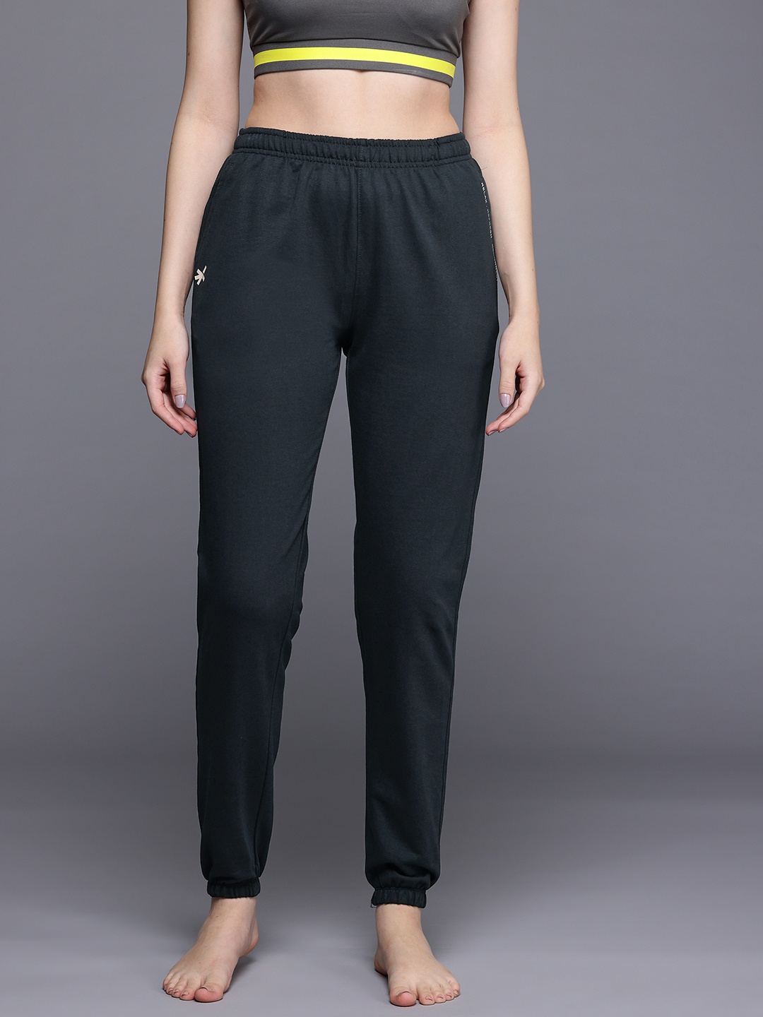 

HRX by Hrithik Roshan Women Yoga Joggers, Black
