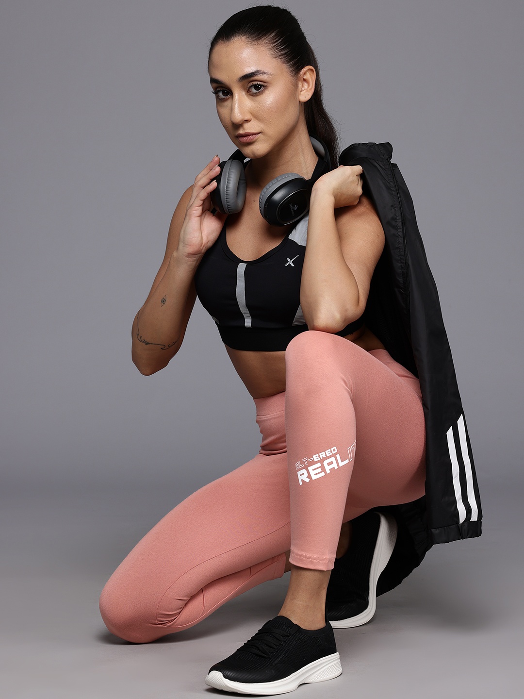 

HRX by Hrithik Roshan Women Cropped Length Tights, Pink