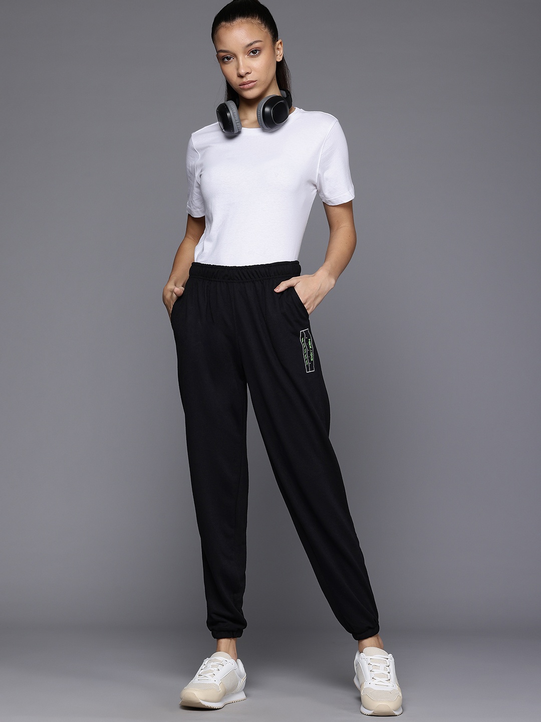 

HRX by Hrithik Roshan Women Lifestyle Joggers, Black