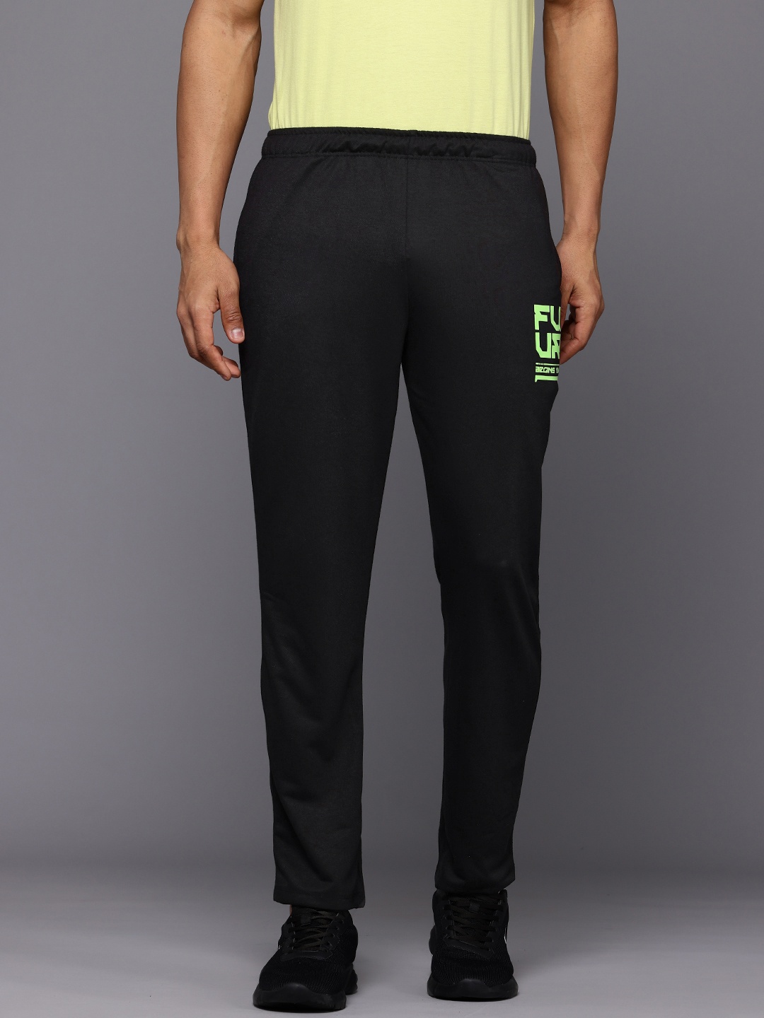 

HRX by Hrithik Roshan Men Regular Fit Track Pants, Black