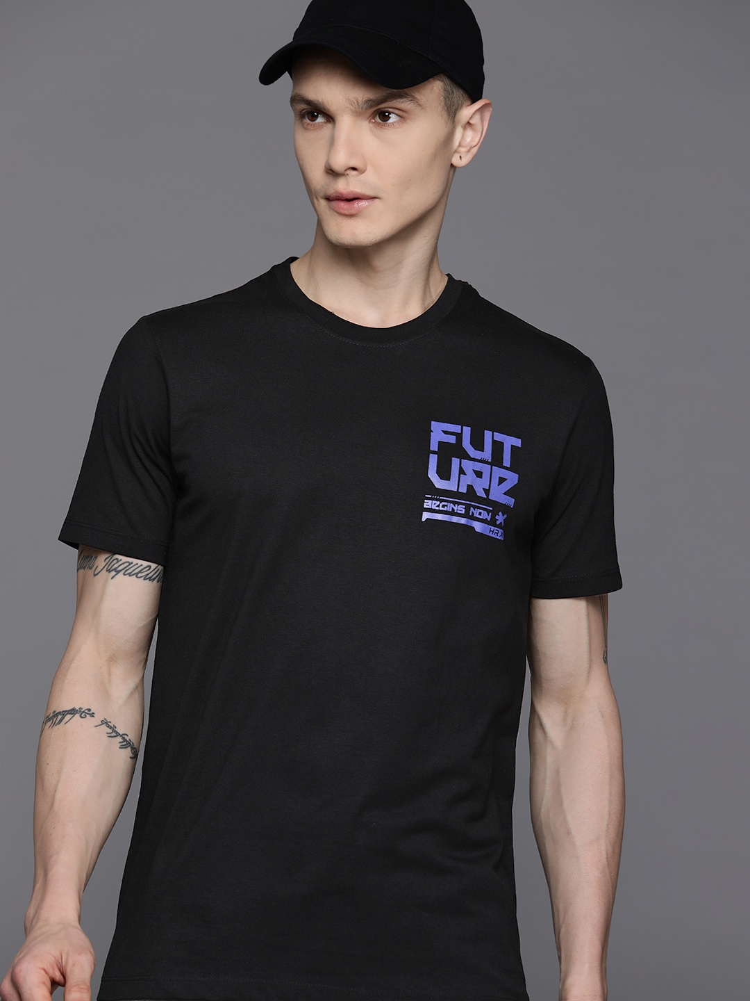 

HRX by Hrithik Roshan Men Typography Printed T-shirt, Black