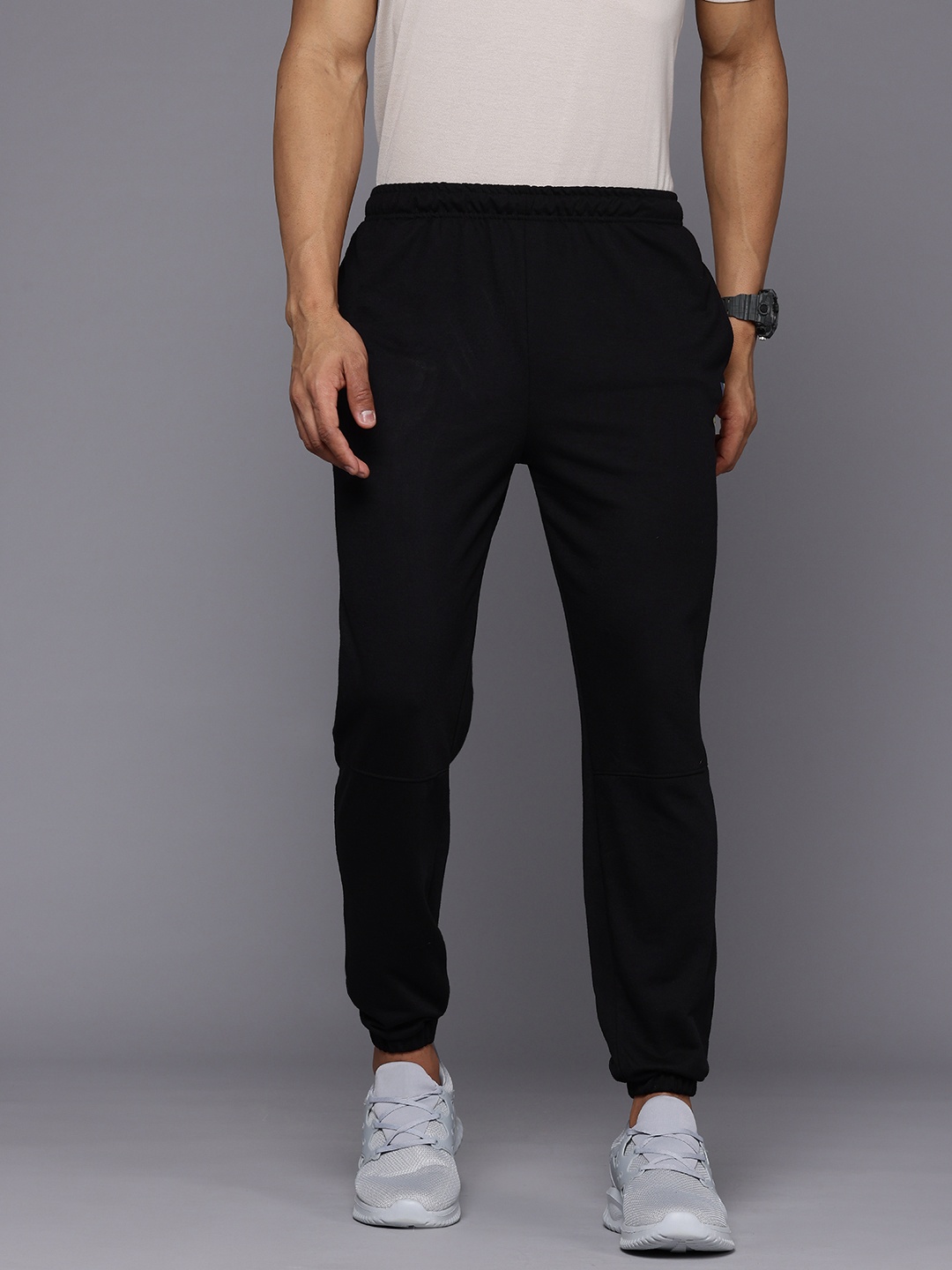 

HRX by Hrithik Roshan Men Casual Joggers, Black