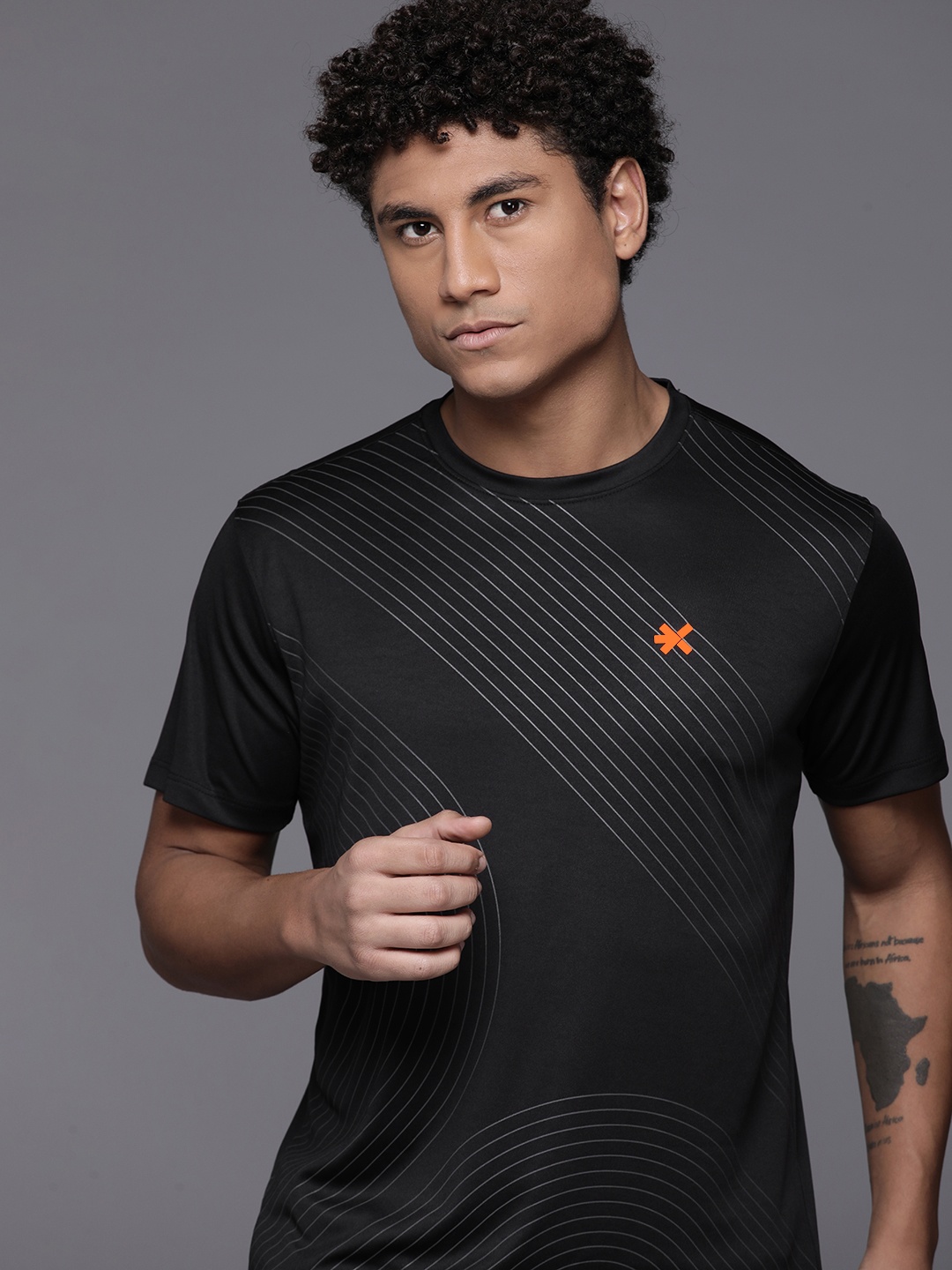 

HRX by Hrithik Roshan Striped Running T-shirt, Black