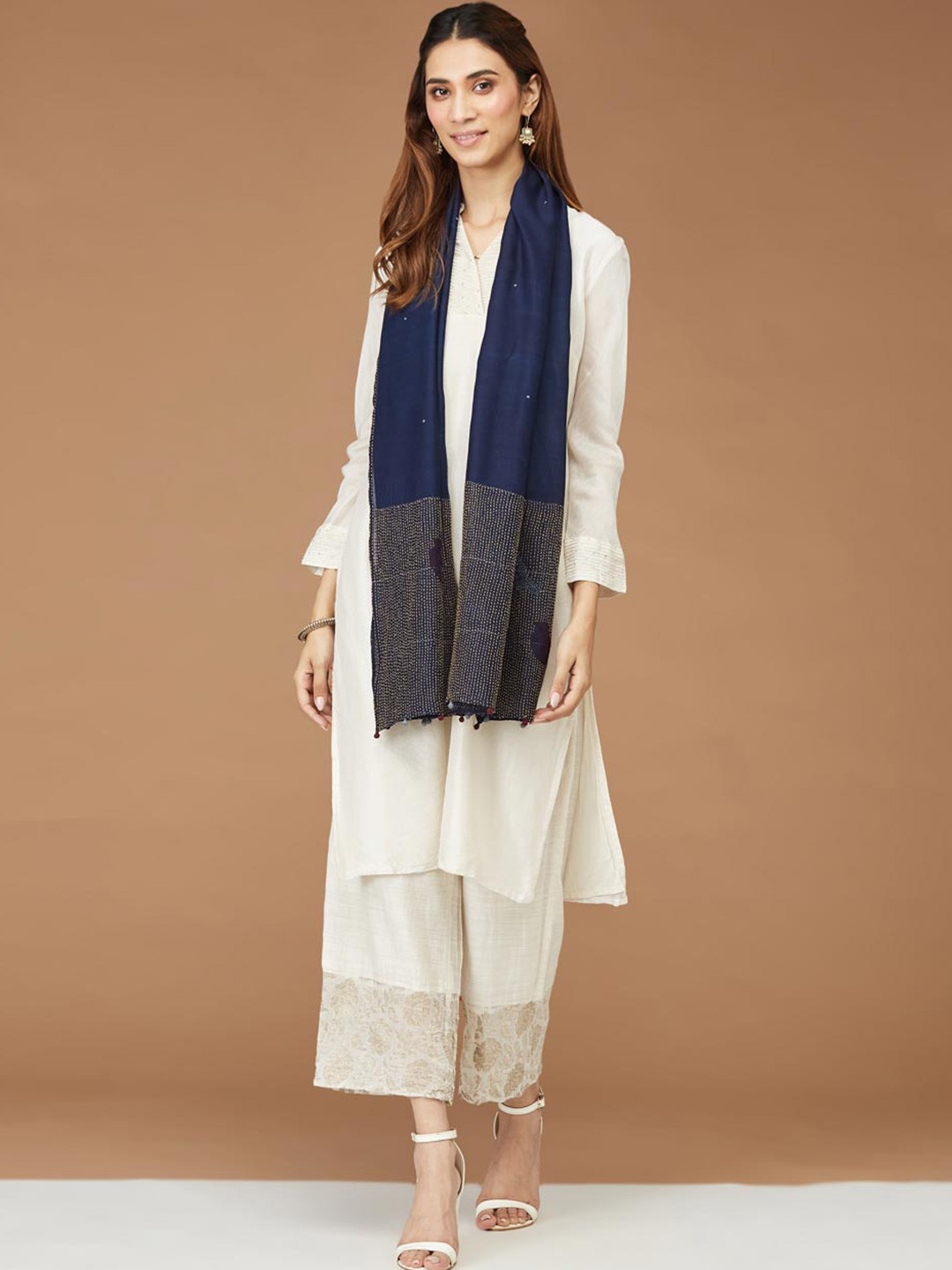 

Fabindia Women Ethnic Motifs Embroidered Cotton Silk Stole, Navy blue