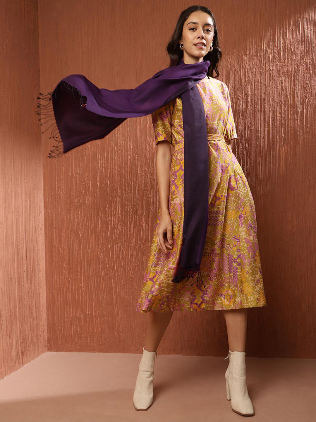 

Fabindia Tasselled Woven Stole, Purple