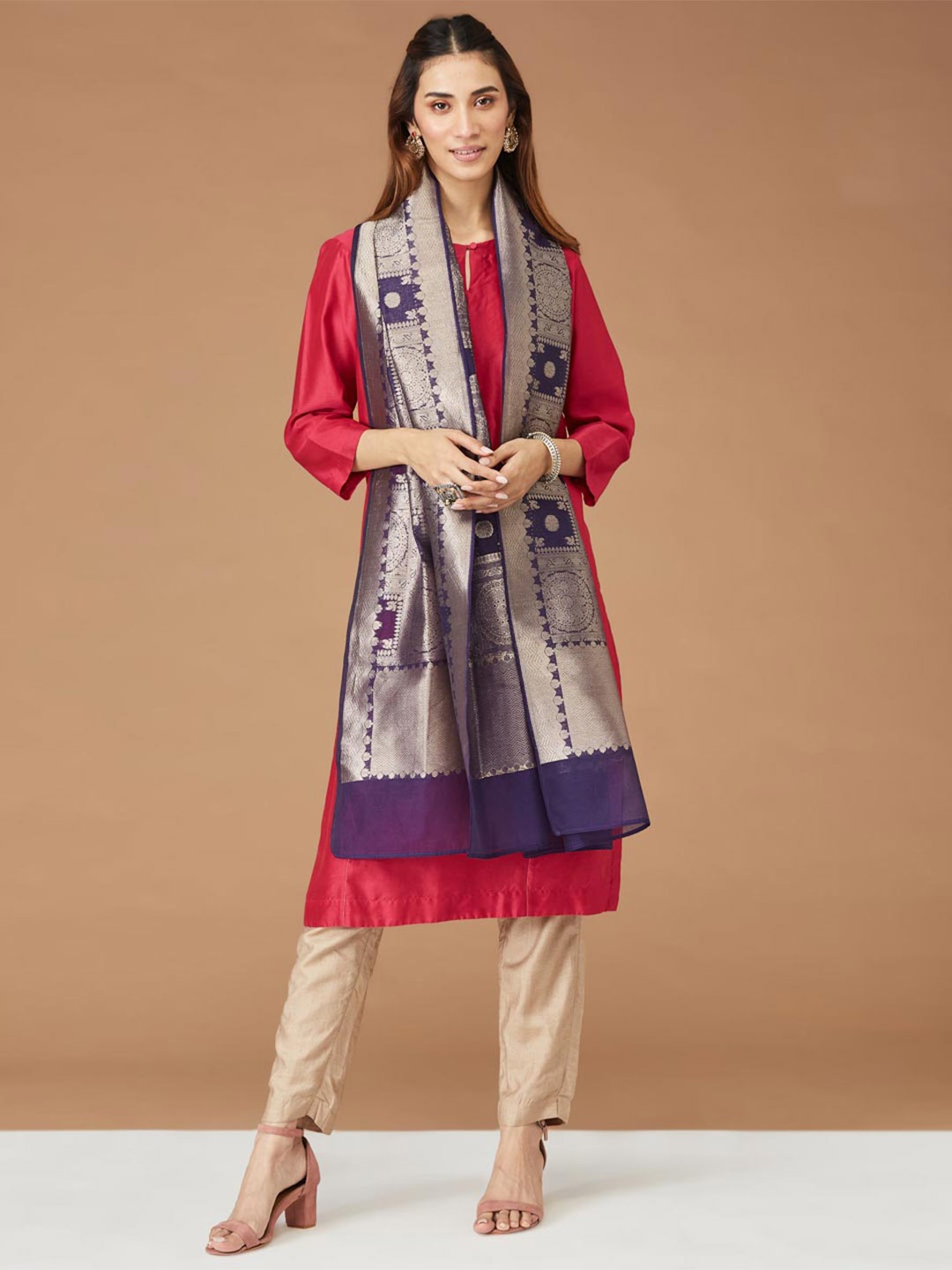 

Fabindia Woven Design Stole, Purple