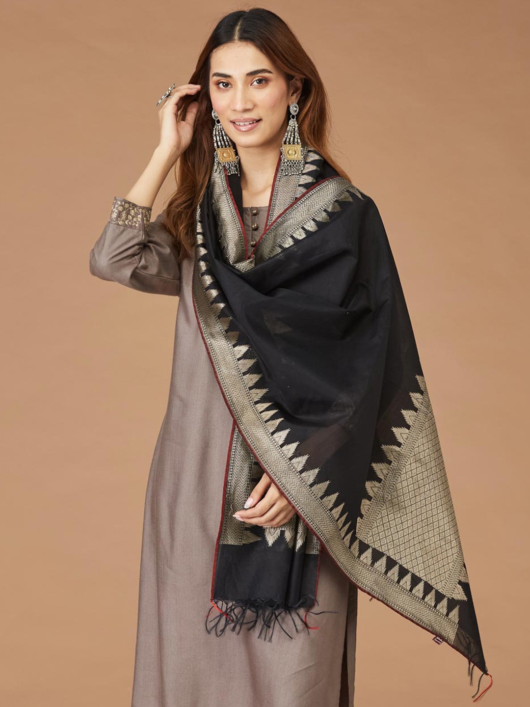 

Fabindia Women Woven Design Cotton Silk Stole, Black