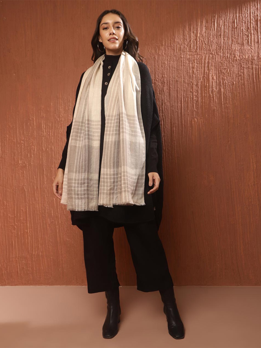 

Fabindia Checked Woven Design Fringed Cashmere Wool Stole, Off white