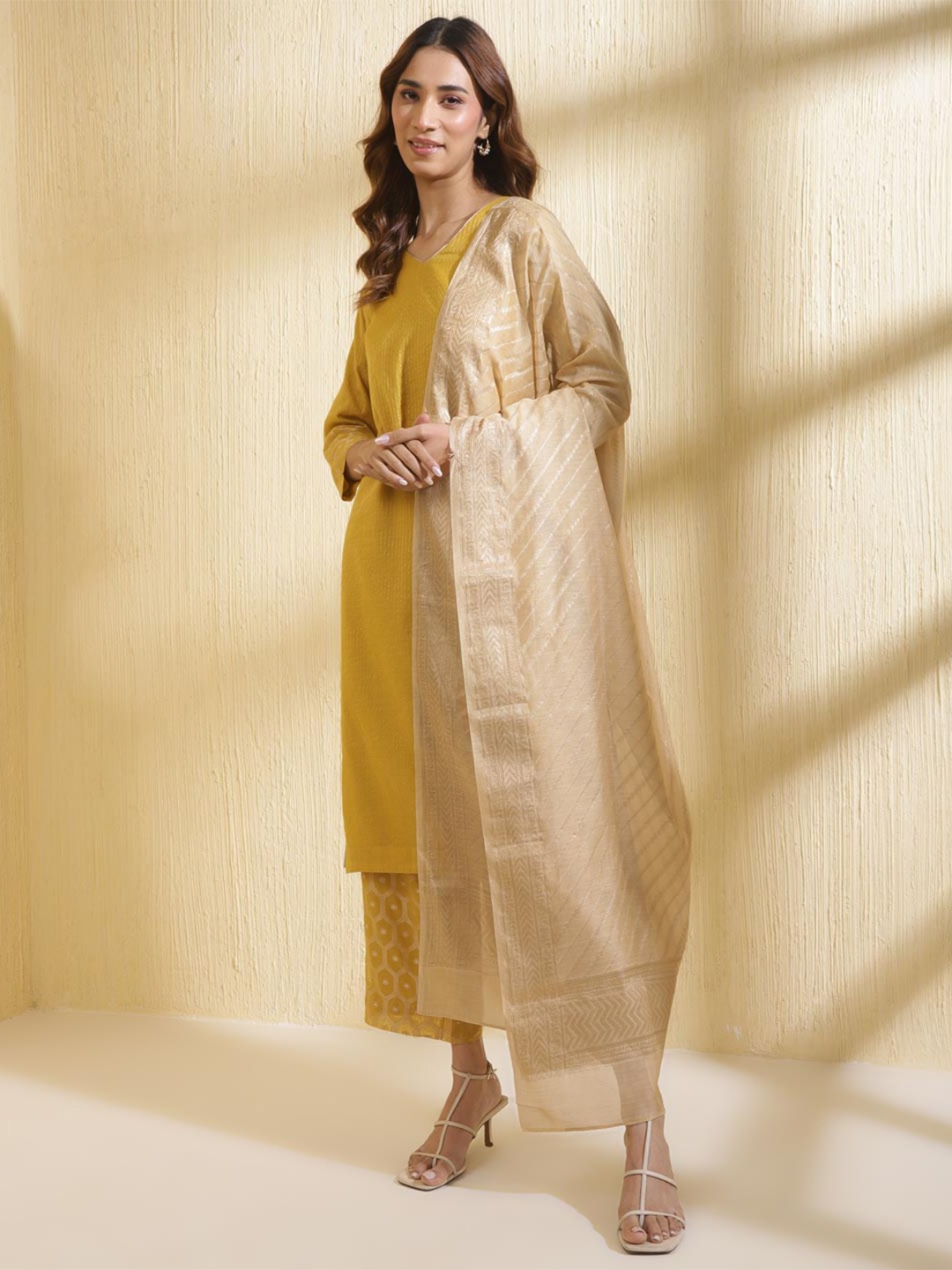 

Fabindia Ethnic Motif Woven Design Dupatta with Zari, Beige