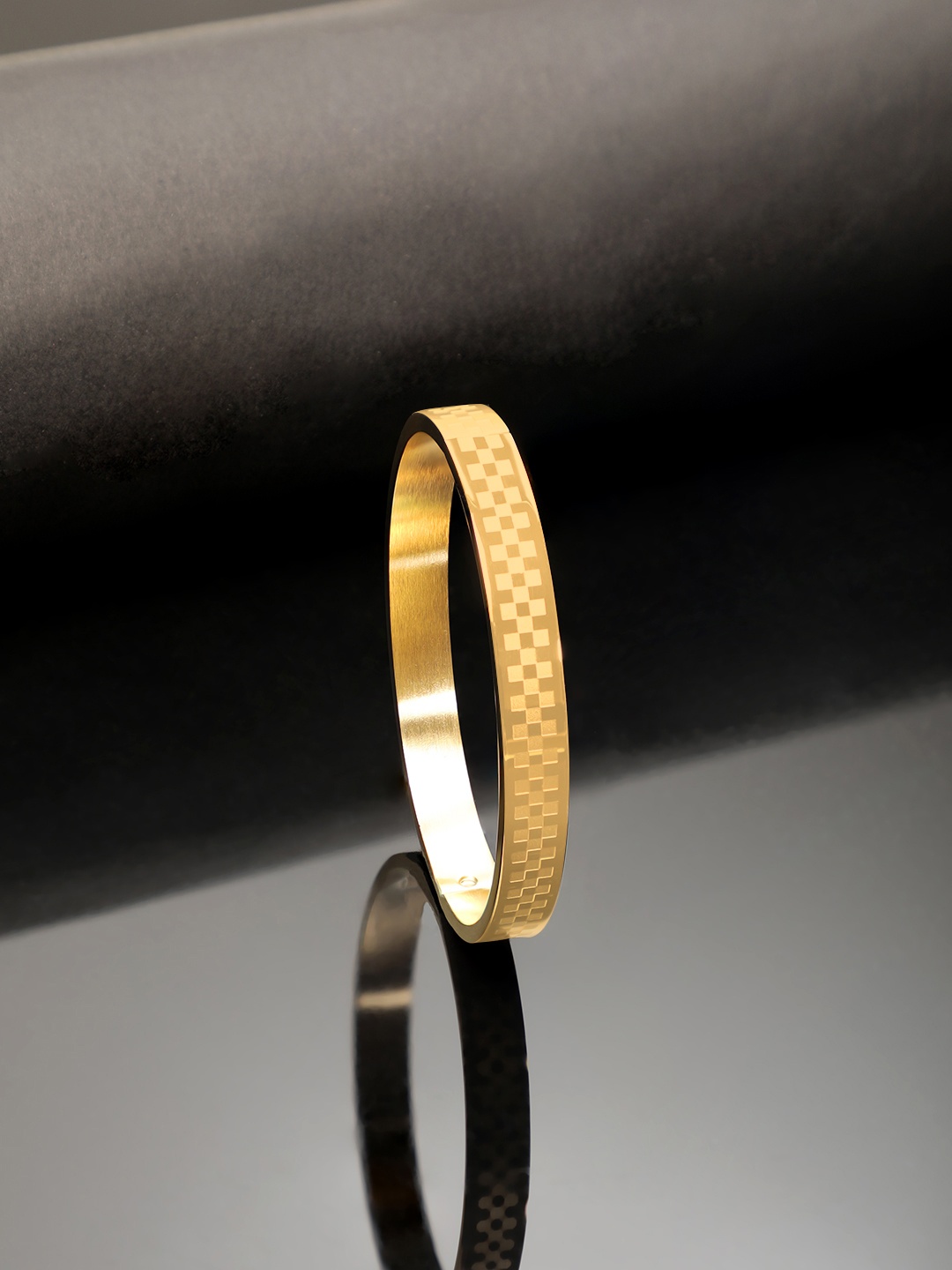 

The Roadster Lifestyle Co. Men Gold-Plated Kada Bracelet