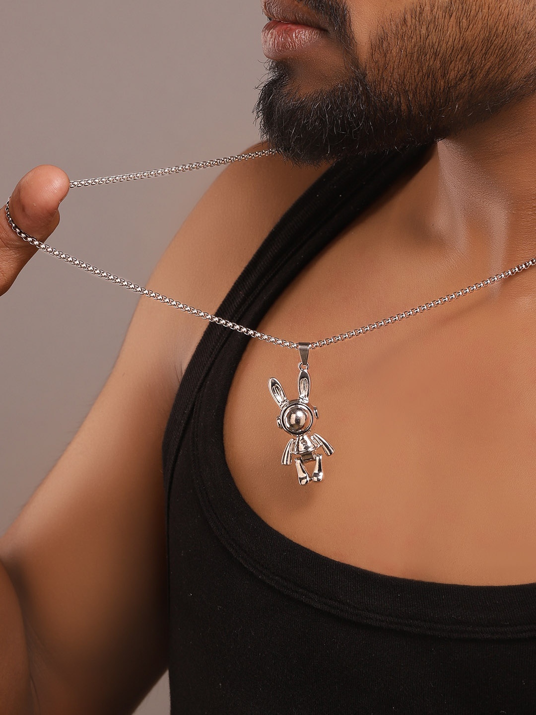 

The Roadster Lifestyle Co. Men Silver Plated Pendant & Chain