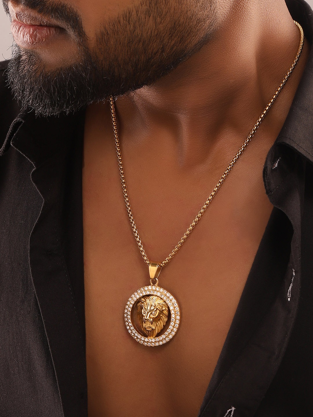 

Roadster Gold-Plated Lion Motif Pendant With Chain