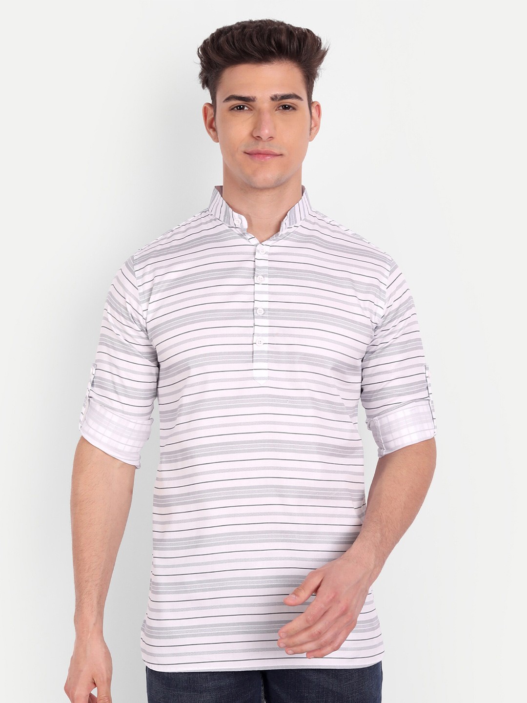 

Vida Loca Striped Pure Cotton Mandarin Collar Kurta, White