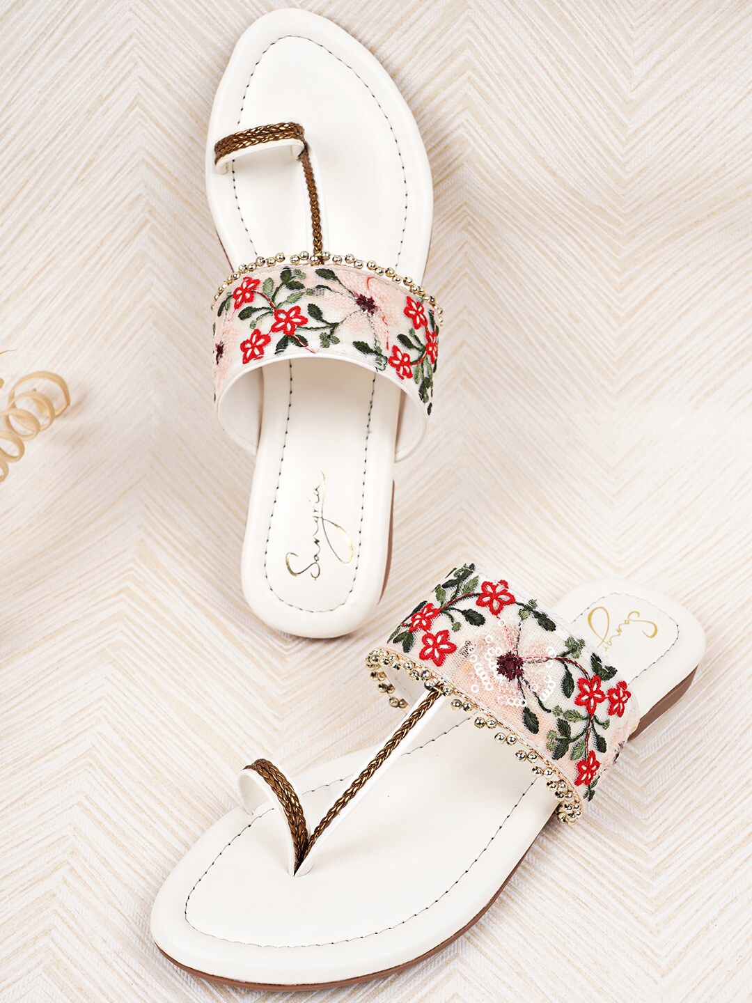 

Sangria Floral Embroidered One Toe Flats, White