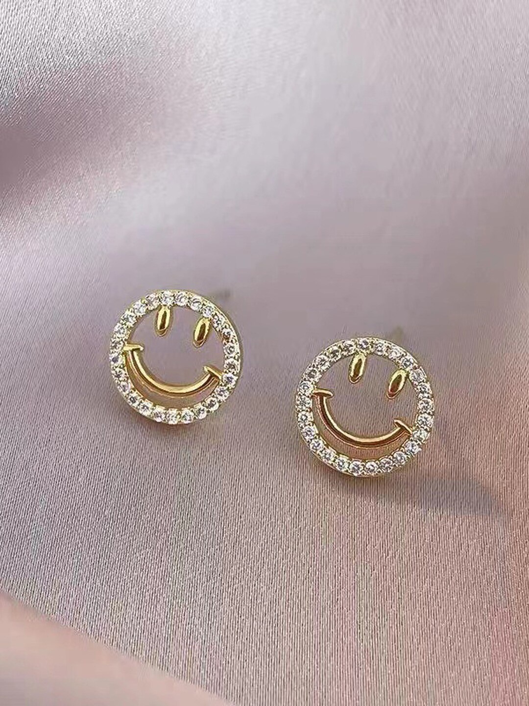 

VAGHBHATT Gold-Plated Stainless Steel Cubic Zirconia Studded Smiley Face Stud