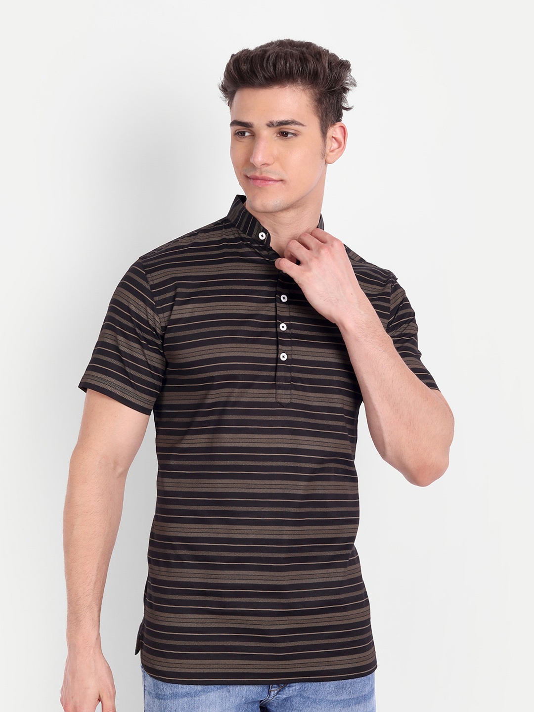 

Vida Loca Striped Band Collar Pure Cotton Kurta, Black