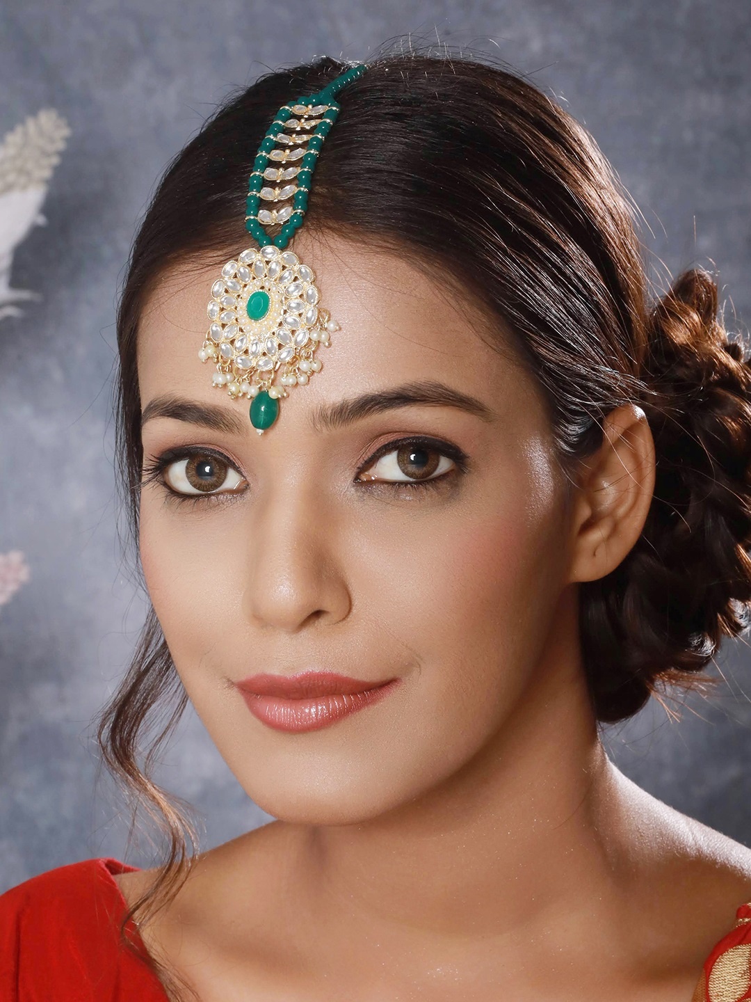 

Jazz and Sizzle Gold-Plated Kundan Stone Studded Maangtikka