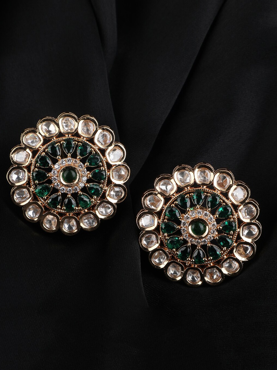 

AURAA TRENDS 22KT Gold-Plated Kundan-Studded Contemporary Stud Earrings