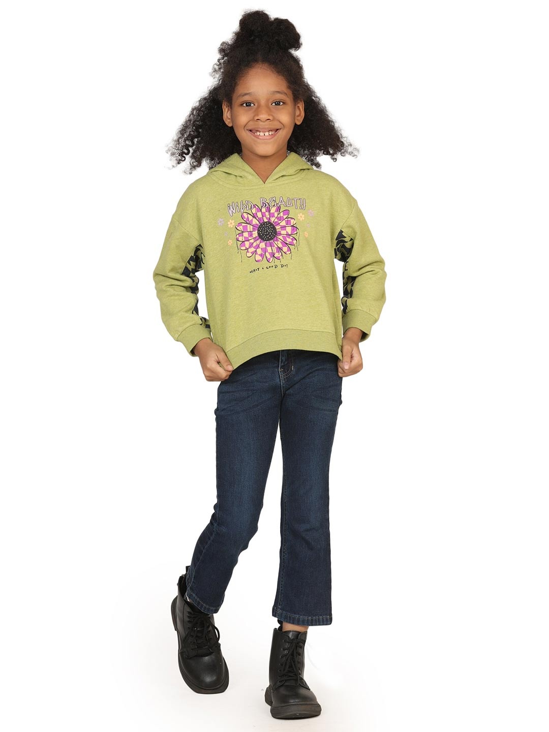 

PAMPOLINA Girls Graphic Printed Hooded Fleece Sweatshirt, Green