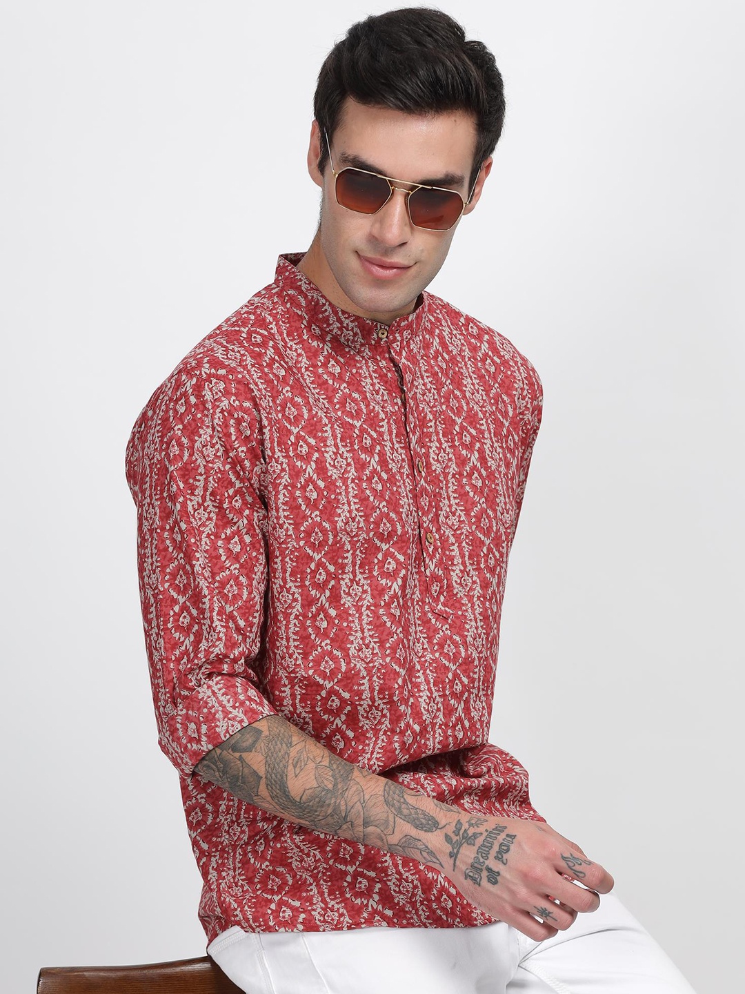 

Anouk Red Ethnic Motifs Printed Band Collar Cotton Straight Kurta