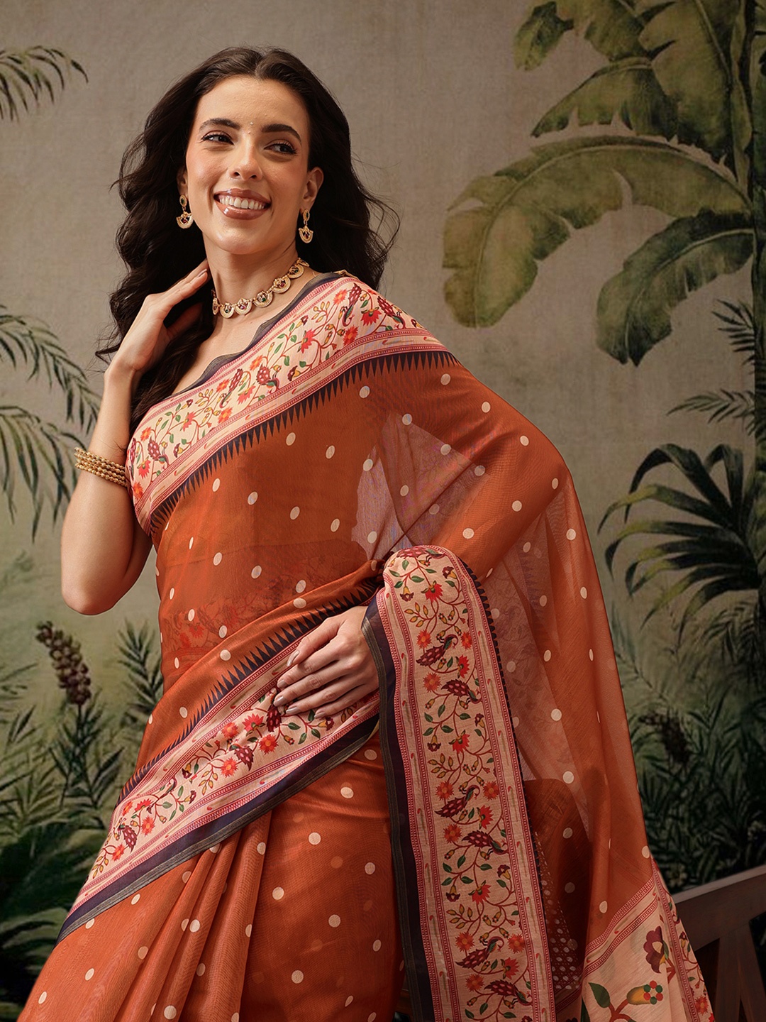 

Silk Land Polka Dot Paithani Digital Print Saree, Orange