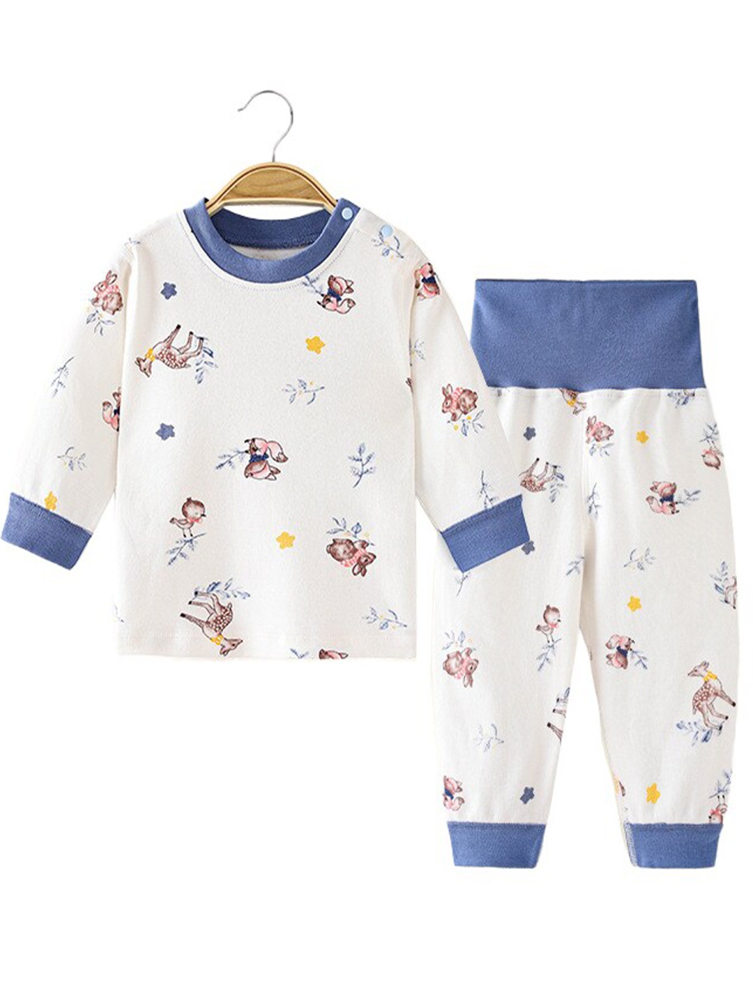 

StyleCast Boys White Graphic Printed Pure Cotton Night Suit, Blue
