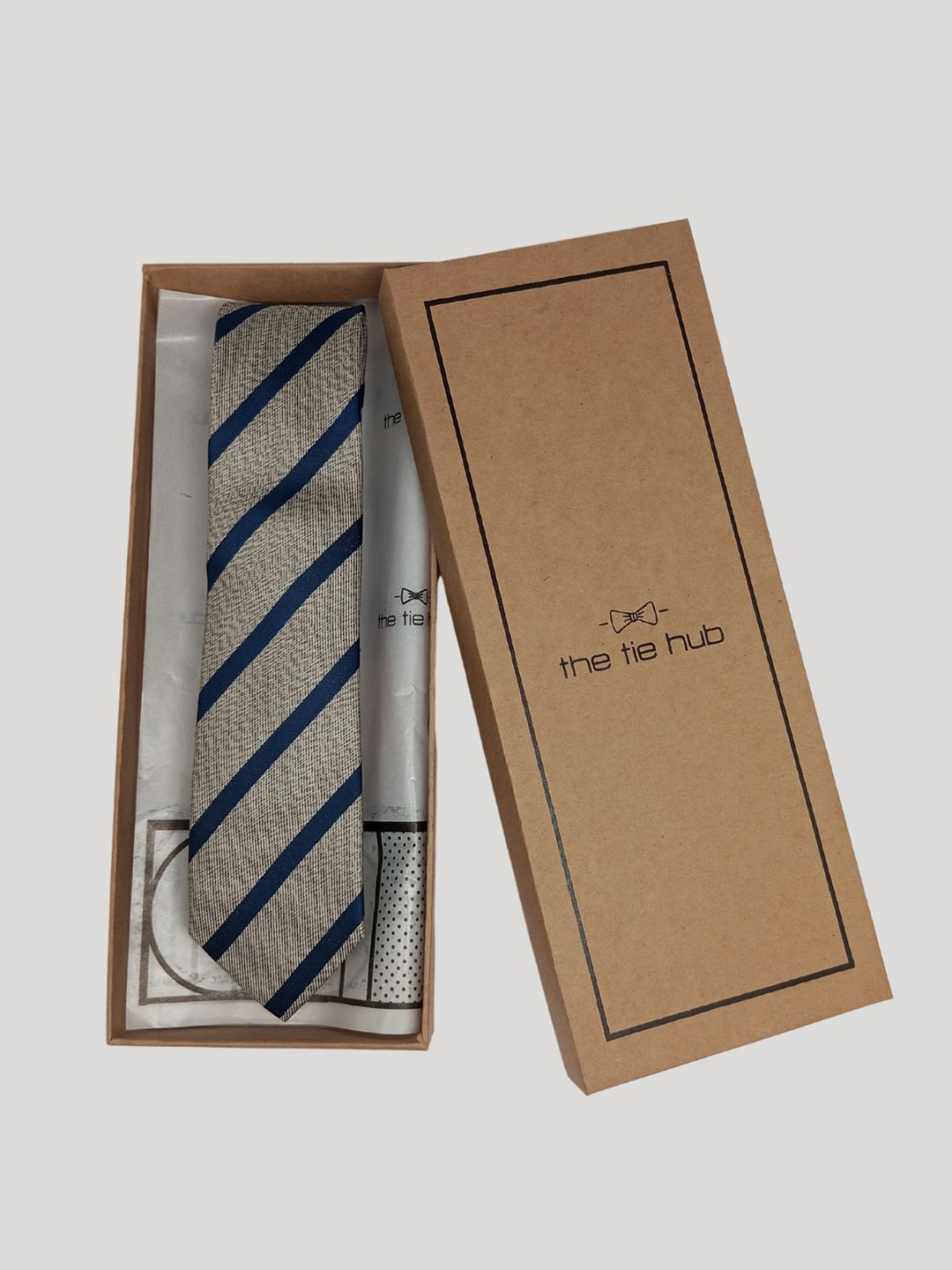 

The Tie Hub Men Striped Silk Broad Tie, Cream