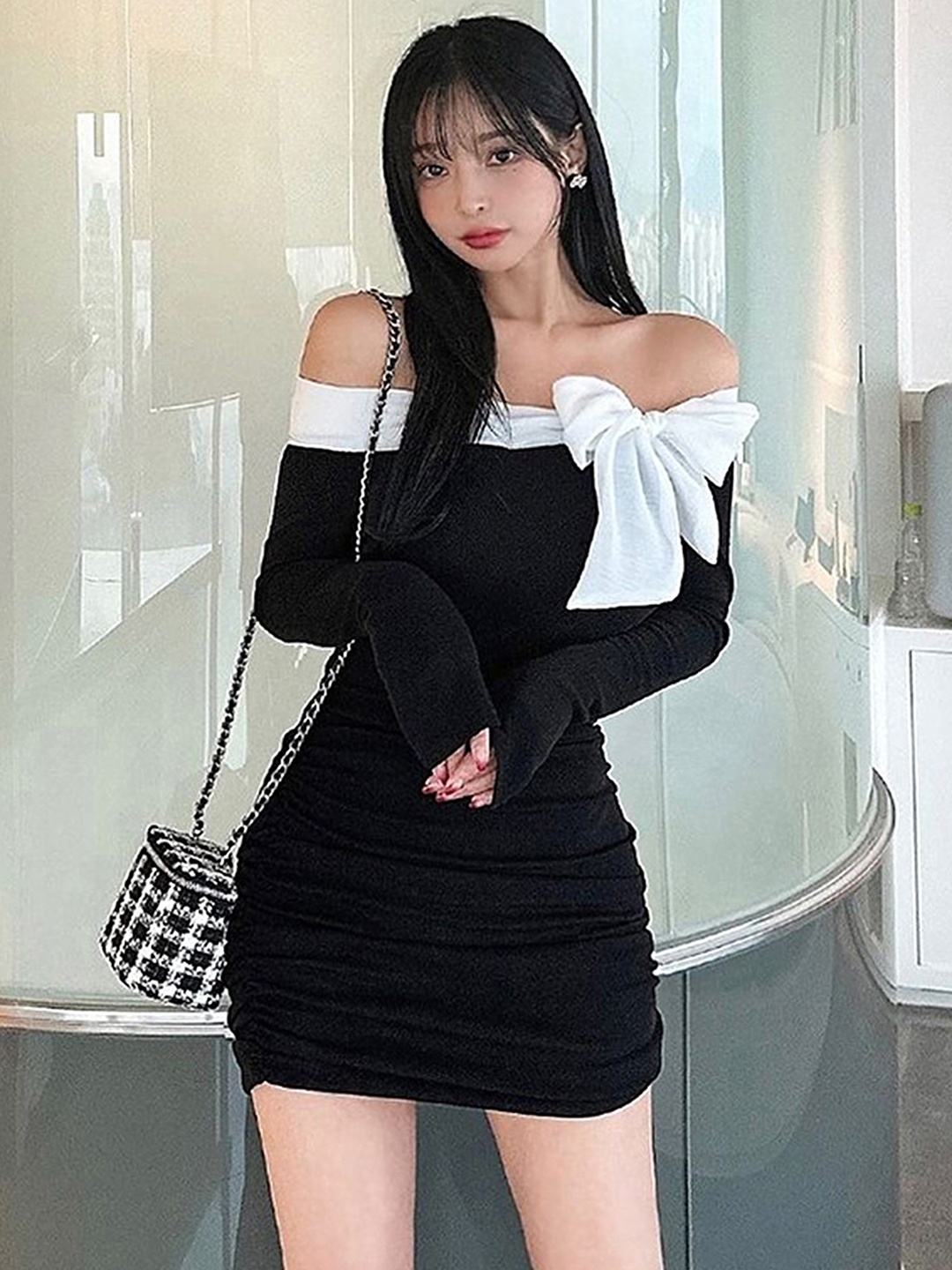 

LULU & SKY Off-Shoulder Bow Bodycon Mini Dress, Black