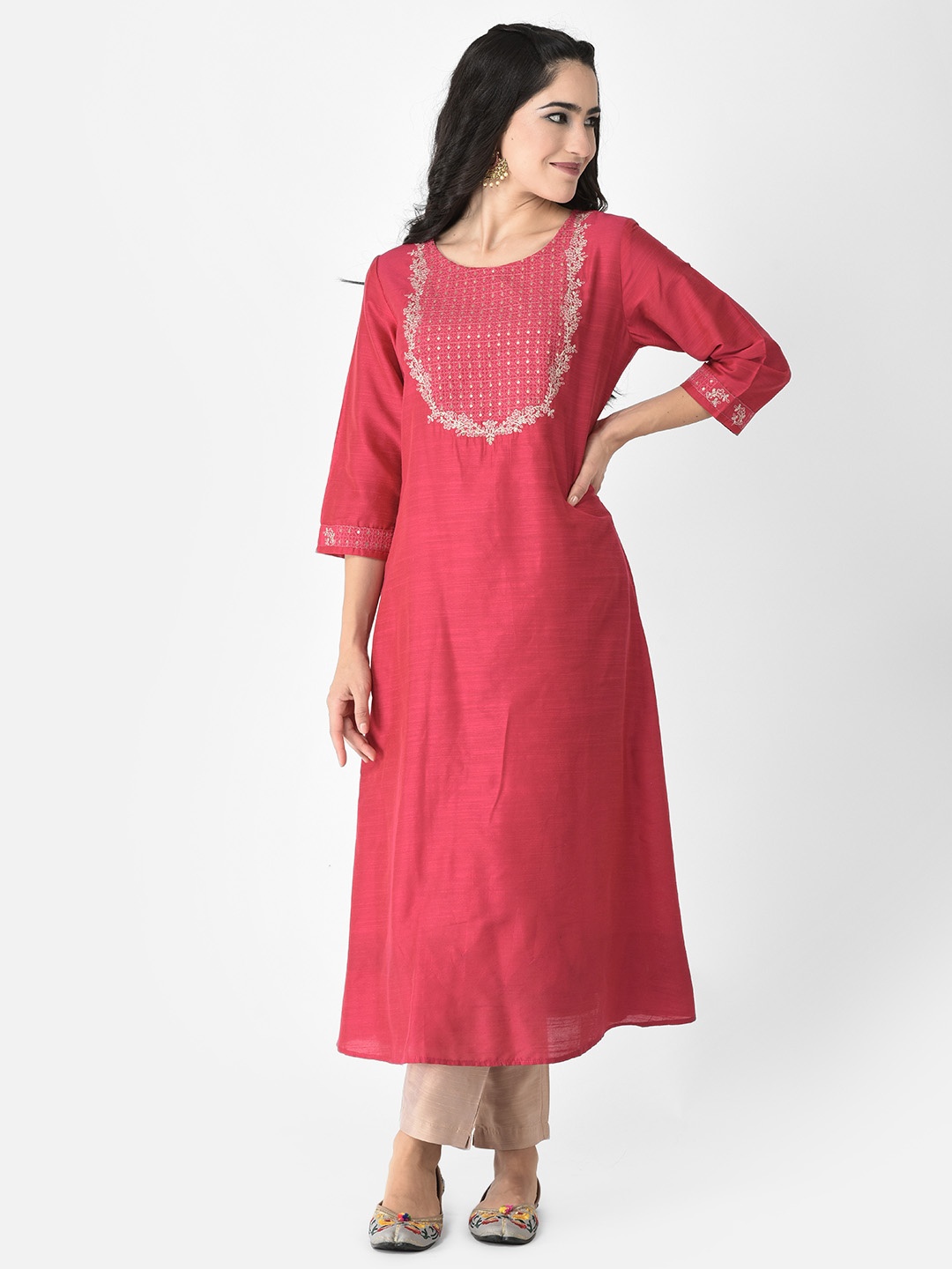 

Span Ethnic Motif Yoke Design A-Line Kurta, Pink