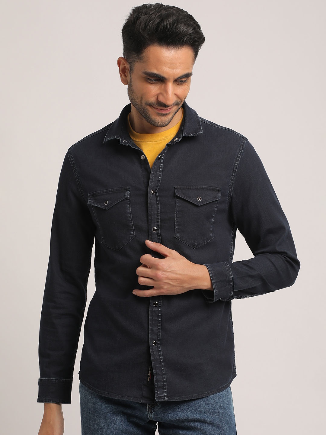 

EVERBLUE Men Blue Opaque Casual Shirt